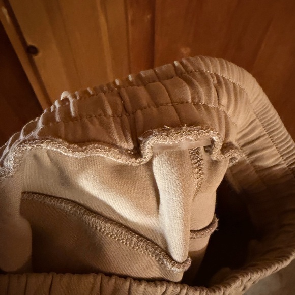 Alphalete ELMTS Zip Jogger - Picture 8 of 8